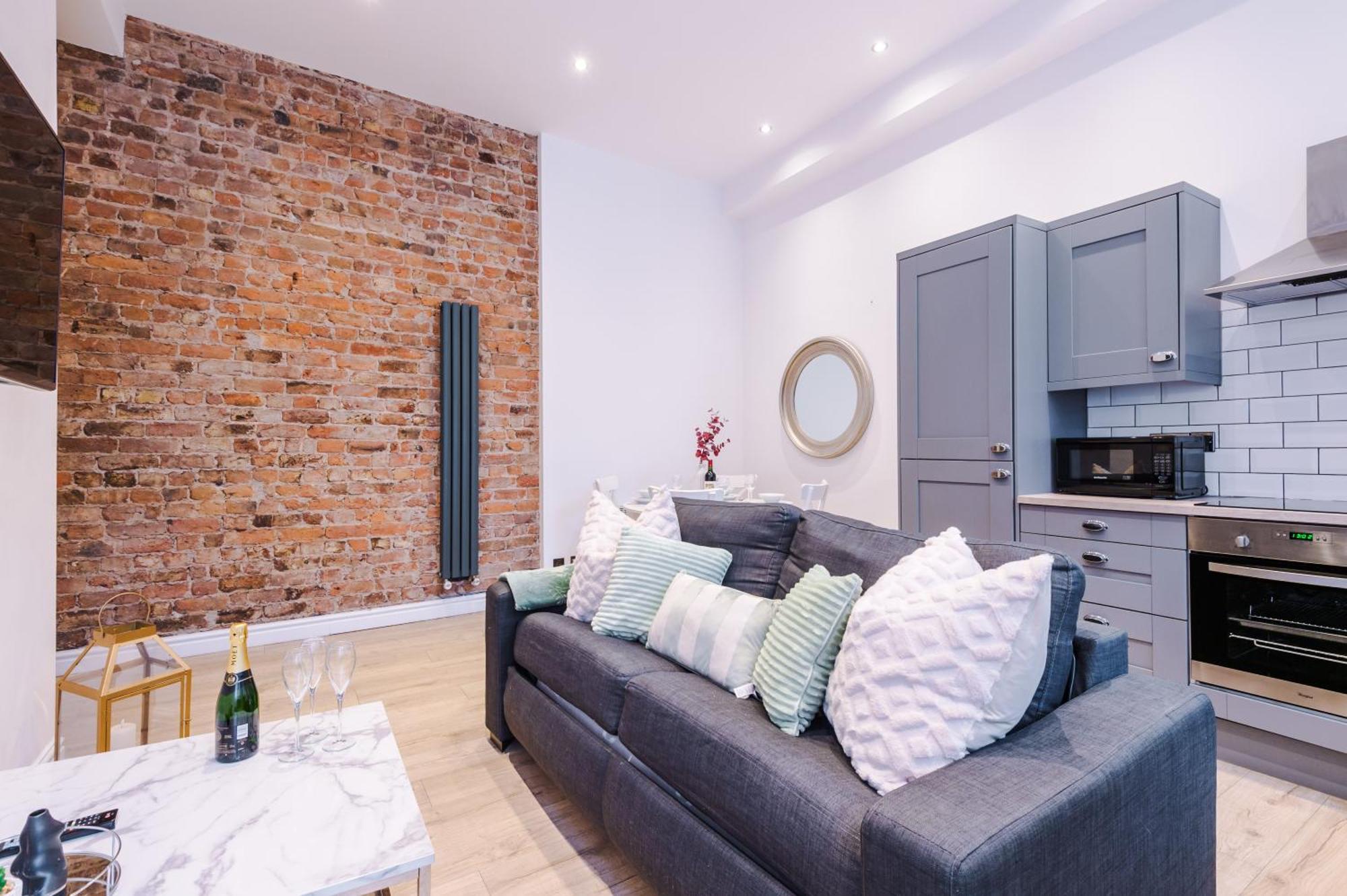 Modern 2-Bedroom Apt In The Heart Of City Centre Liverpool Extérieur photo