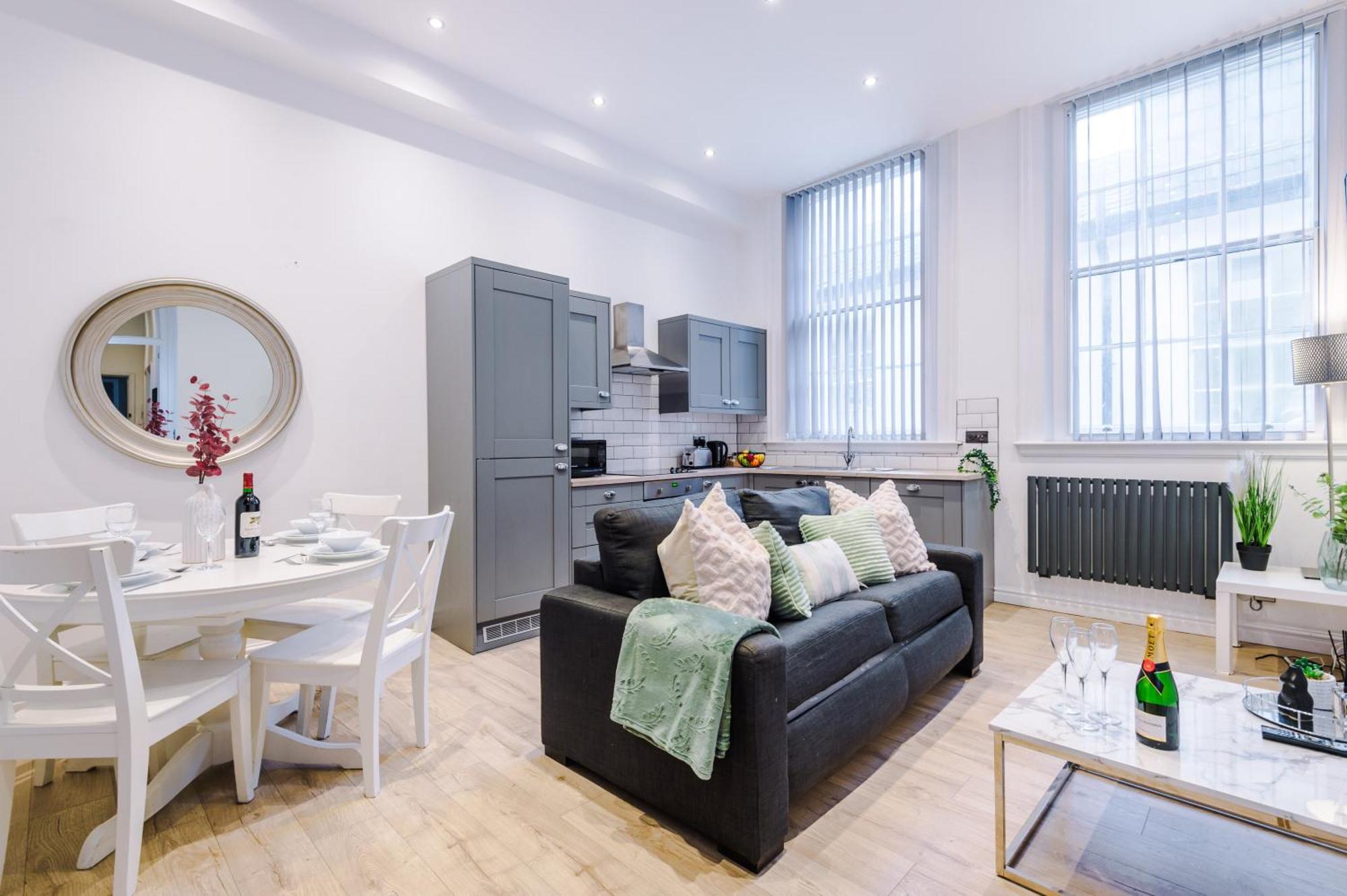 Modern 2-Bedroom Apt In The Heart Of City Centre Liverpool Extérieur photo